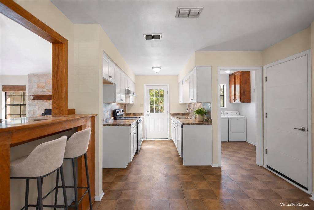 2615 Shady Bluff, Tyler, TX 75707 2615 Shady Bluff, Tyler, TX 75707