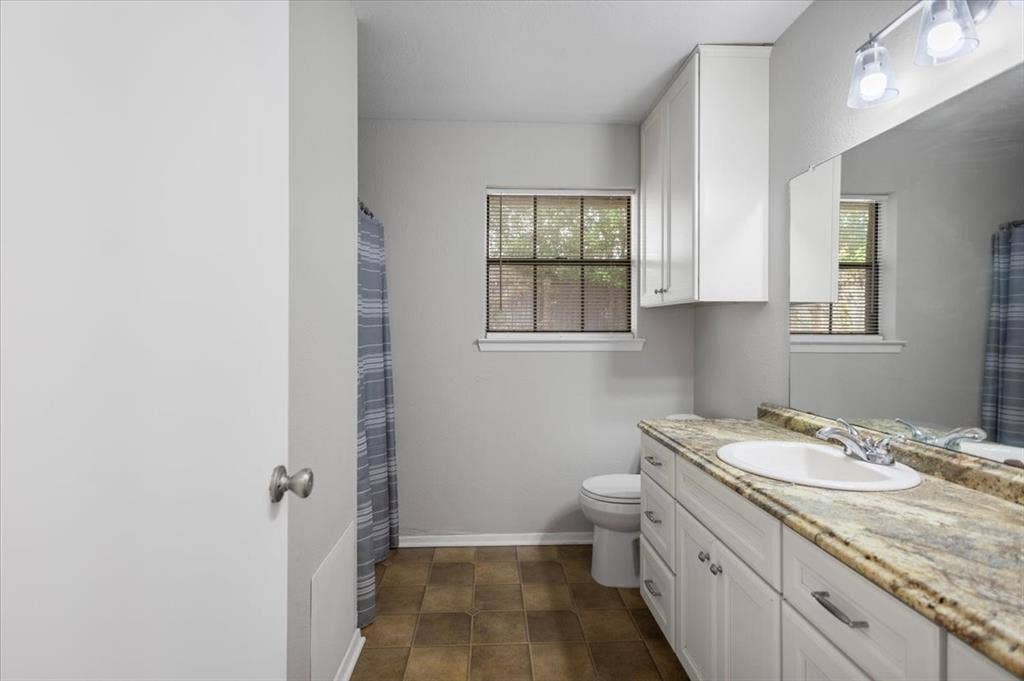2615 Shady Bluff, Tyler, TX 75707 2615 Shady Bluff, Tyler, TX 75707
