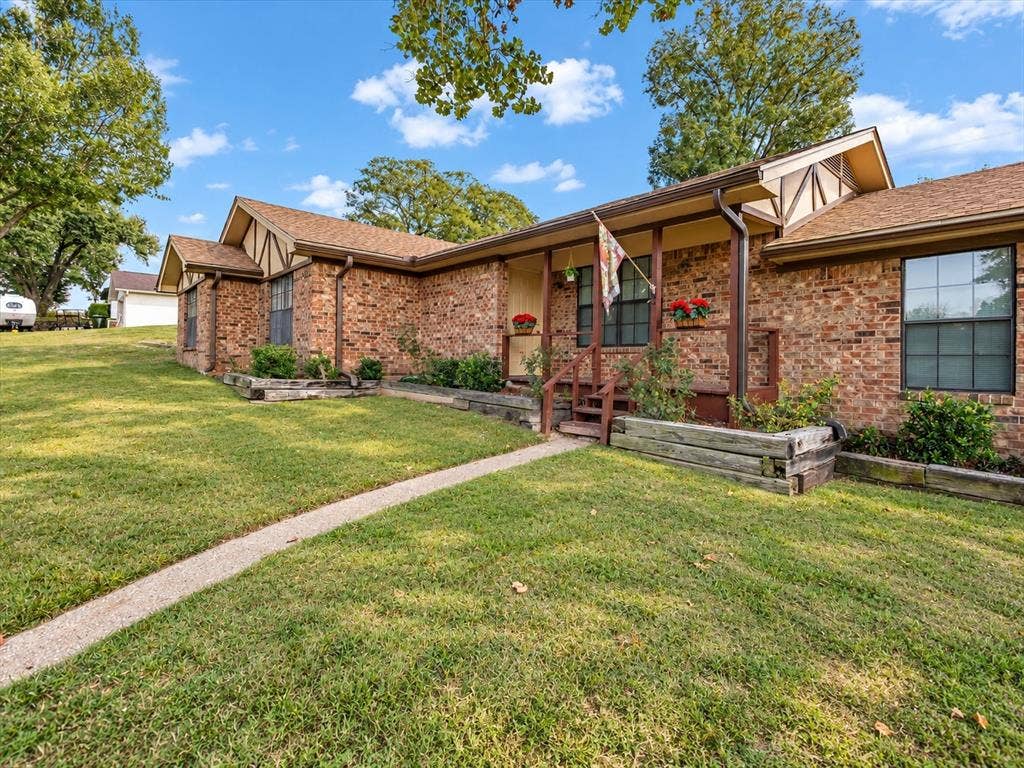 2615 Shady Bluff, Tyler, TX 75707 2615 Shady Bluff, Tyler, TX 75707