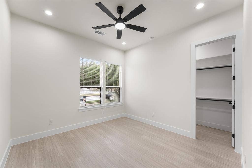 1018 Devonshire Drive N, Forney, TX 75126