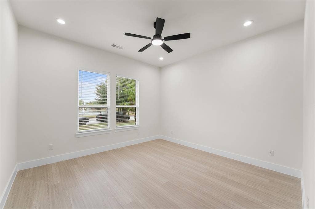 1018 Devonshire Drive N, Forney, TX 75126