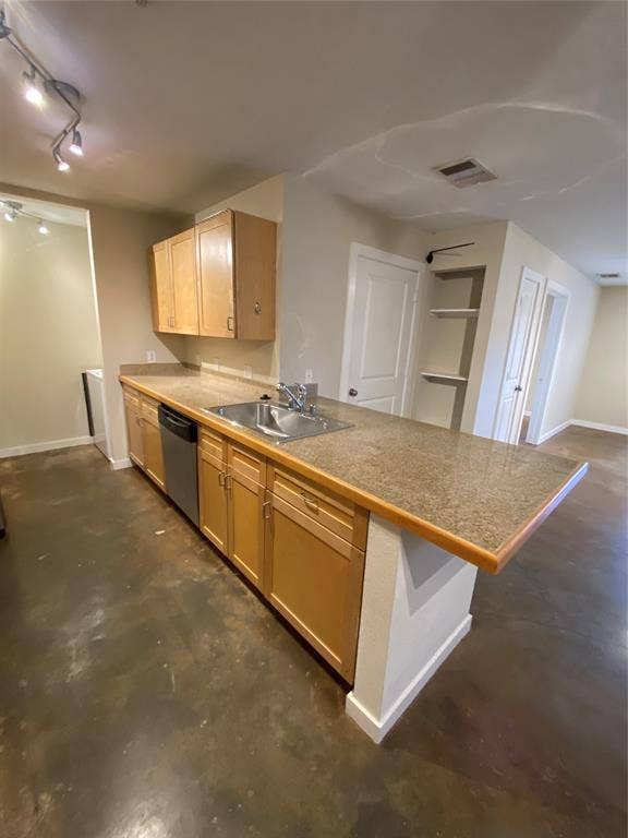 5111 Manett Street, #104, Dallas, TX 75206 5111 Manett Street, #104, Dallas, TX 75206