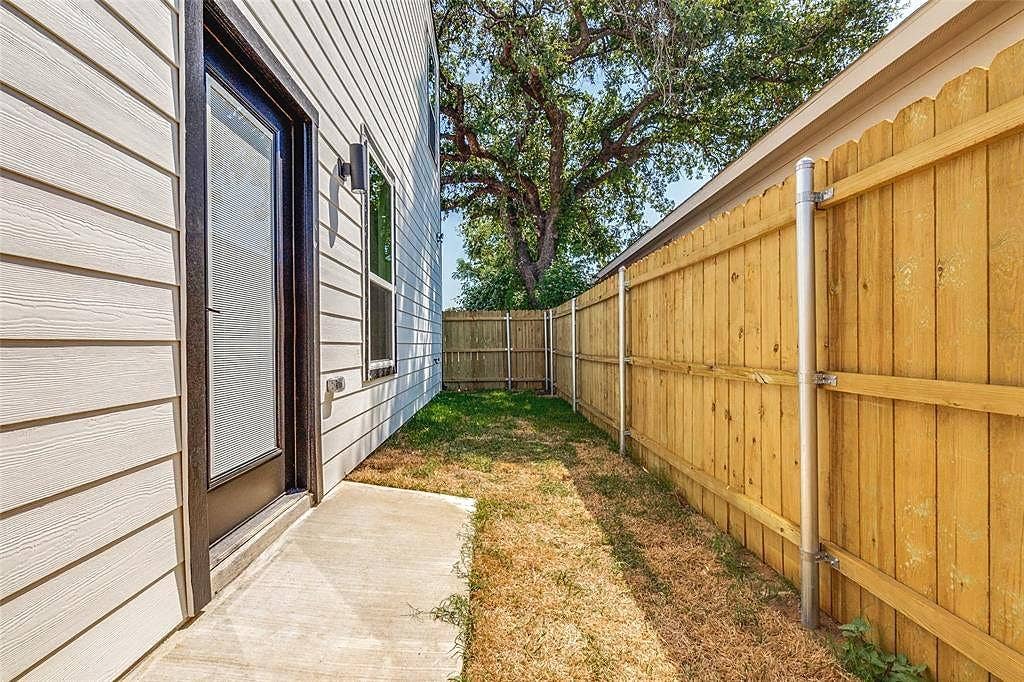 4847 Brashear Street, Dallas, TX 75210 4847 Brashear Street, Dallas, TX 75210