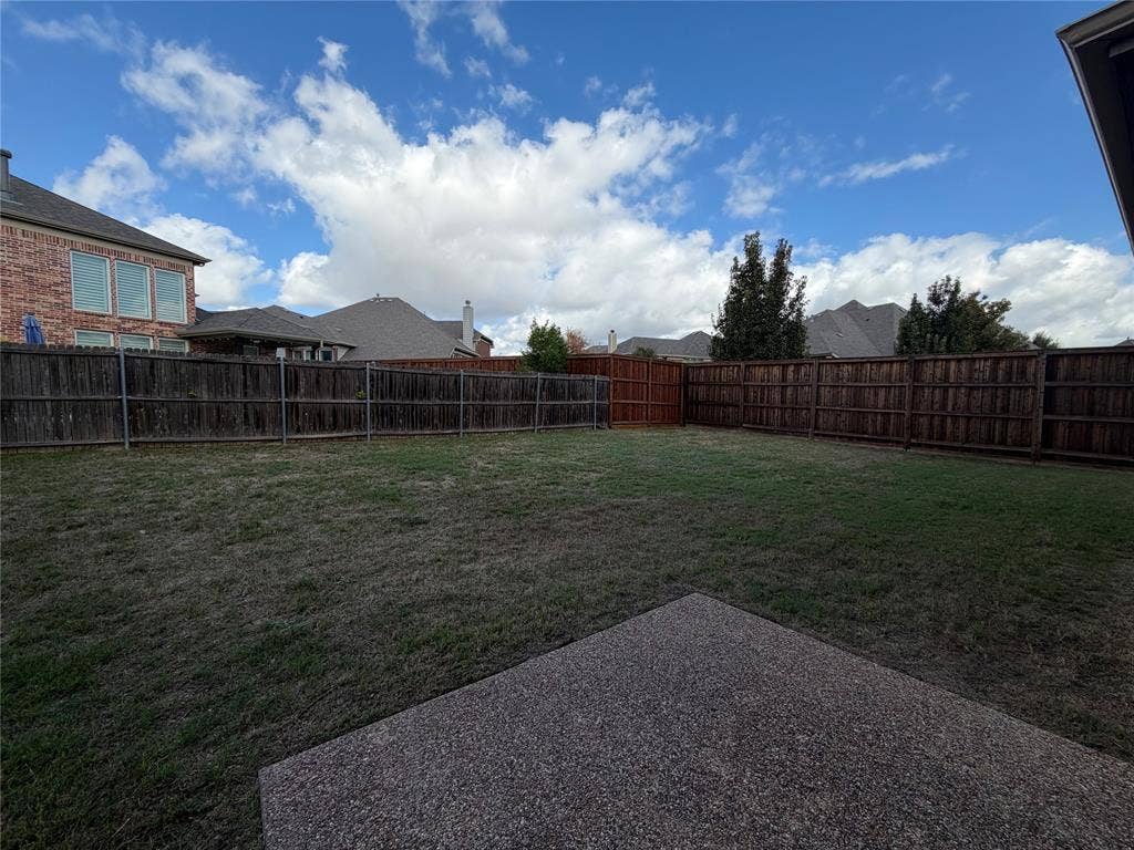 4409 Elmgreen Drive, Fort Worth, TX 76262