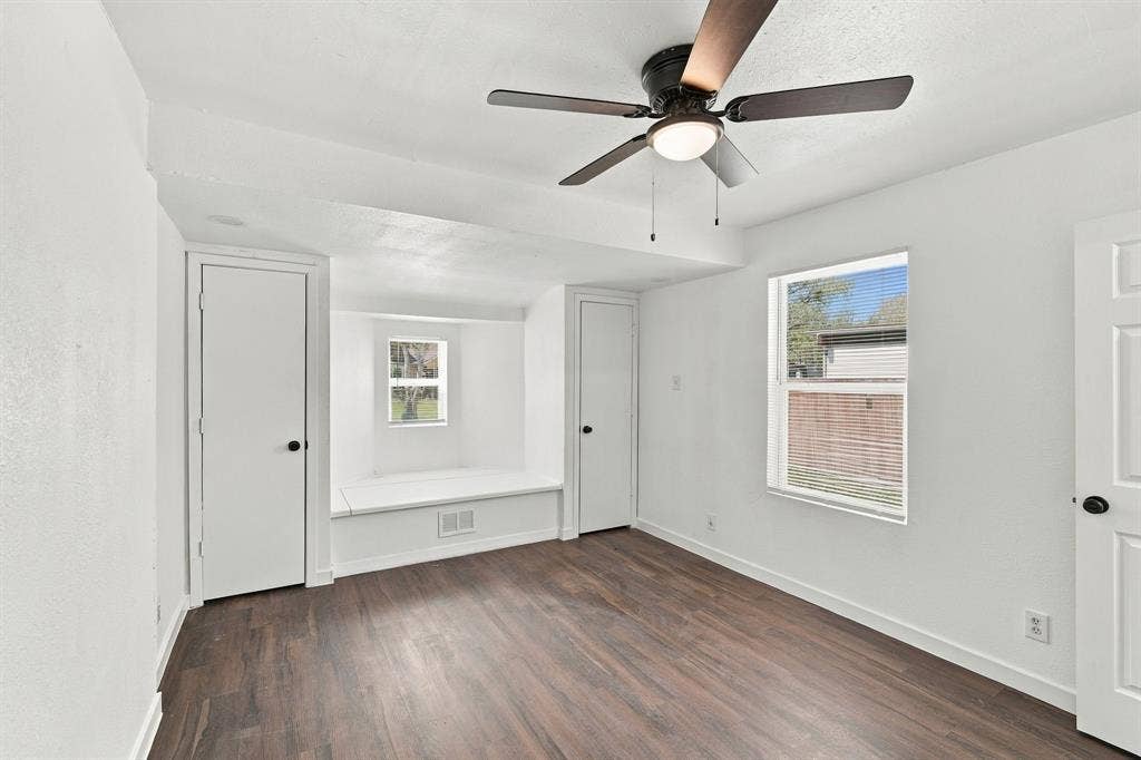 3215 Hillglenn Road, Dallas, TX 75228 3215 Hillglenn Road, Dallas, TX 75228