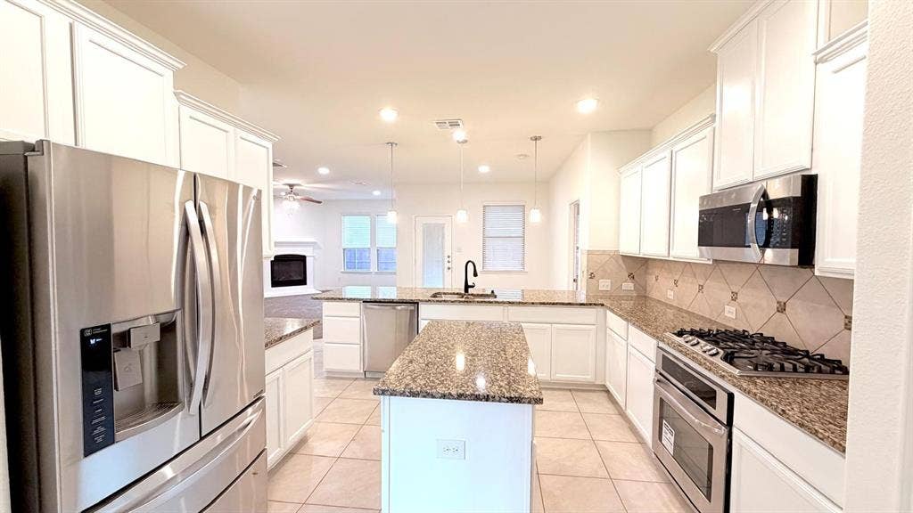 10020 Kemah Place, McKinney, TX 75071 10020 Kemah Place, McKinney, TX 75071