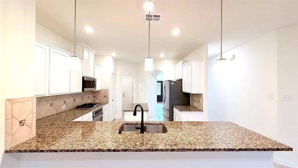10020 Kemah Place, McKinney, TX 75071 10020 Kemah Place, McKinney, TX 75071