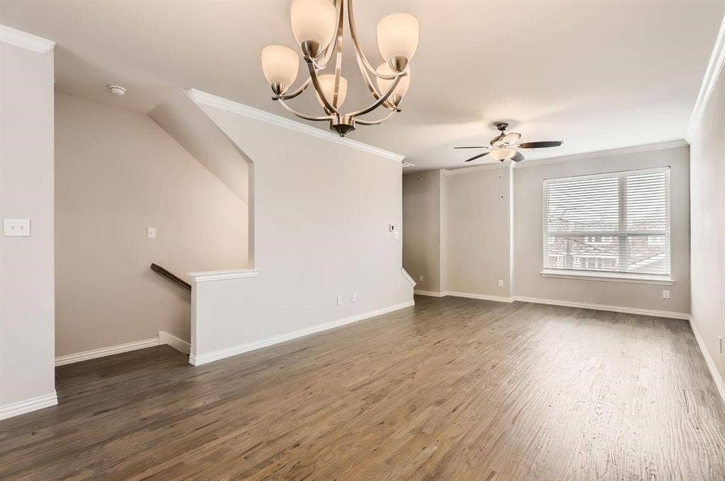 301 E Lamar Street, #9, McKinney, TX 75069 301 E Lamar Street, #9, McKinney, TX 75069