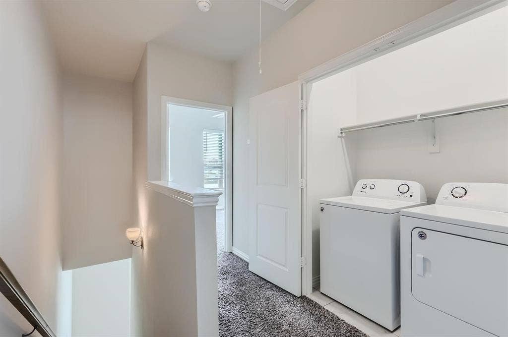 301 E Lamar Street, #9, McKinney, TX 75069 301 E Lamar Street, #9, McKinney, TX 75069