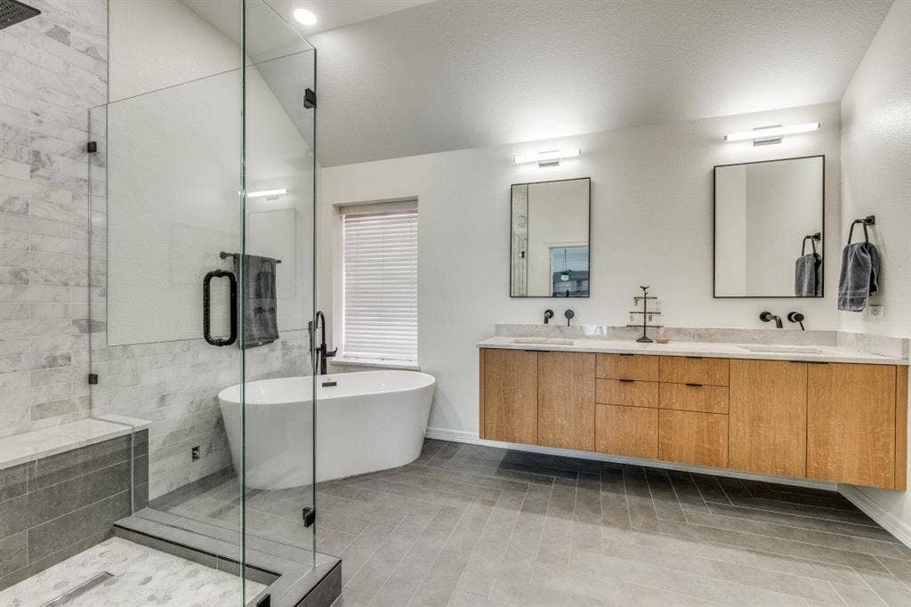 2910 State Street, Dallas, TX 75204 2910 State Street, Dallas, TX 75204