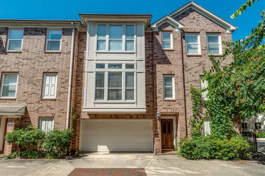 Property photo for 2910 State Street, Dallas, TX