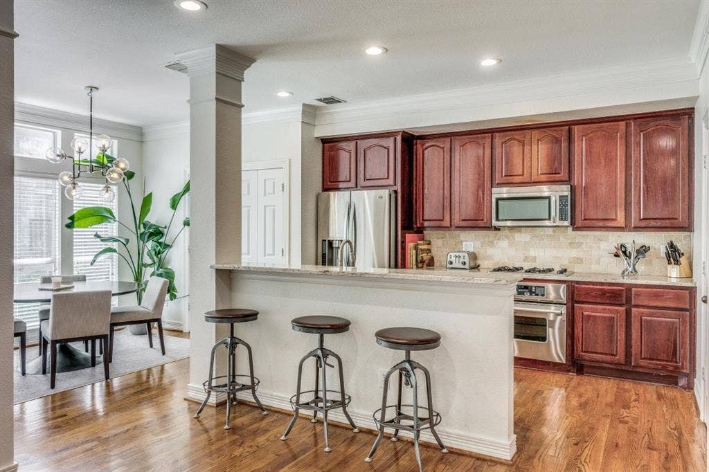 2910 State Street, Dallas, TX 75204 2910 State Street, Dallas, TX 75204