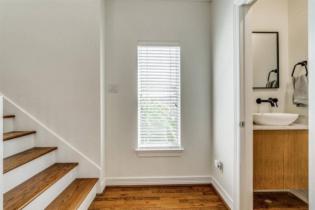 2910 State Street, Dallas, TX 75204 2910 State Street, Dallas, TX 75204