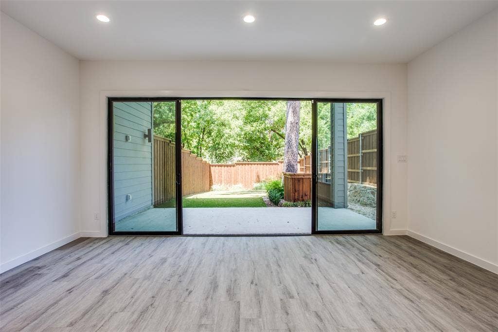 2331 Vagas, Dallas, TX 75240 2331 Vagas, Dallas, TX 75240