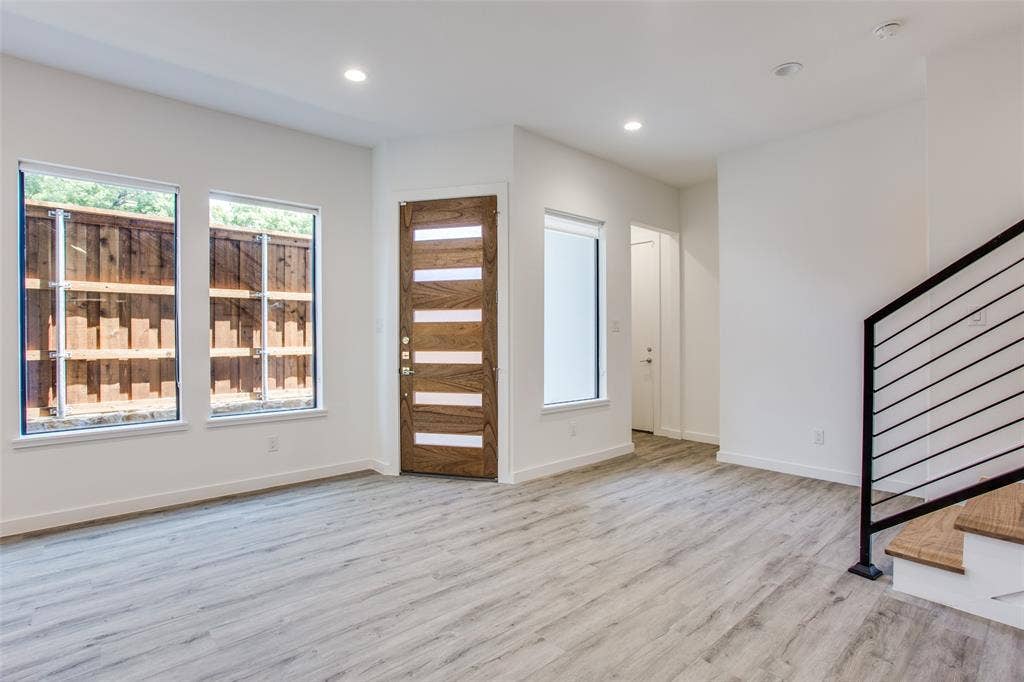 2331 Vagas, Dallas, TX 75240 2331 Vagas, Dallas, TX 75240