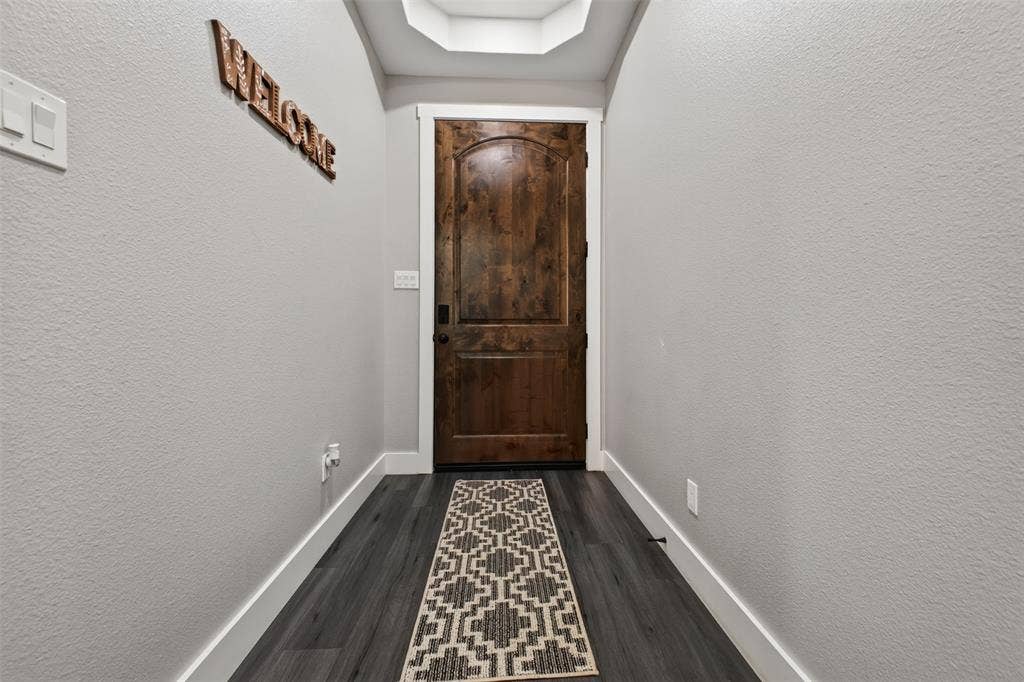 9116 Beckleycrest Avenue, Dallas, TX 75232 9116 Beckleycrest Avenue, Dallas, TX 75232