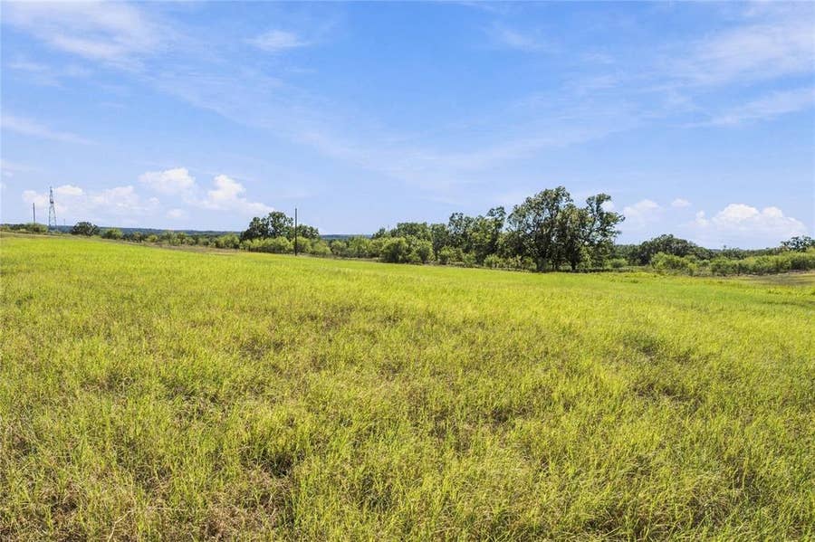 Property photo for Tract 6 County Road 3671, Paradise, TX