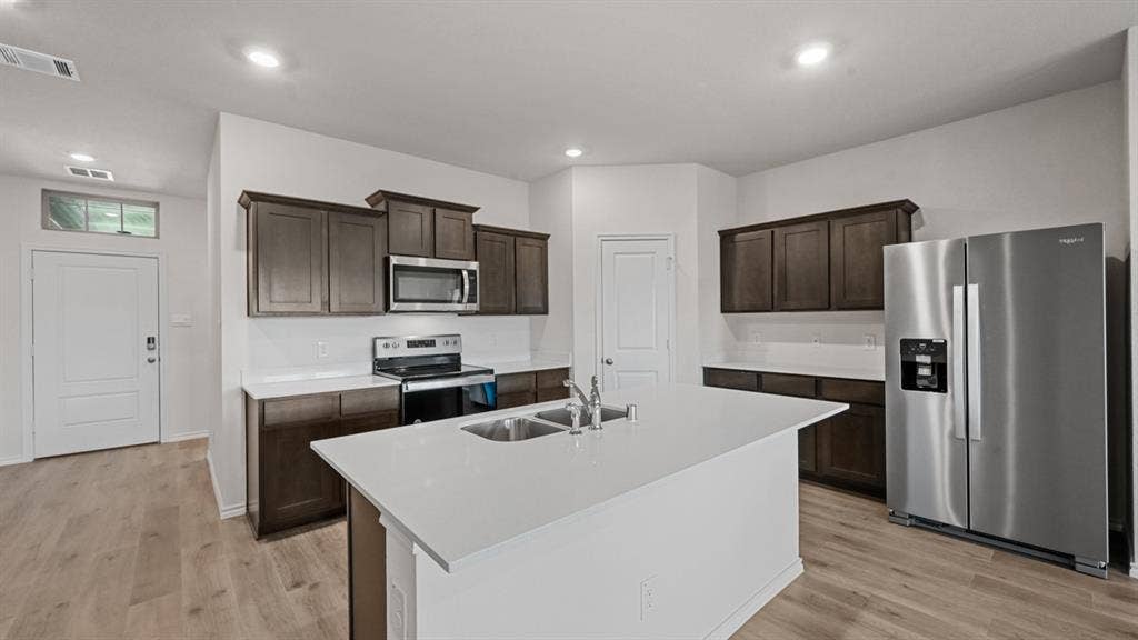 602 West Creek Fork Loop, Princeton, TX 75407 602 West Creek Fork Loop, Princeton, TX 75407