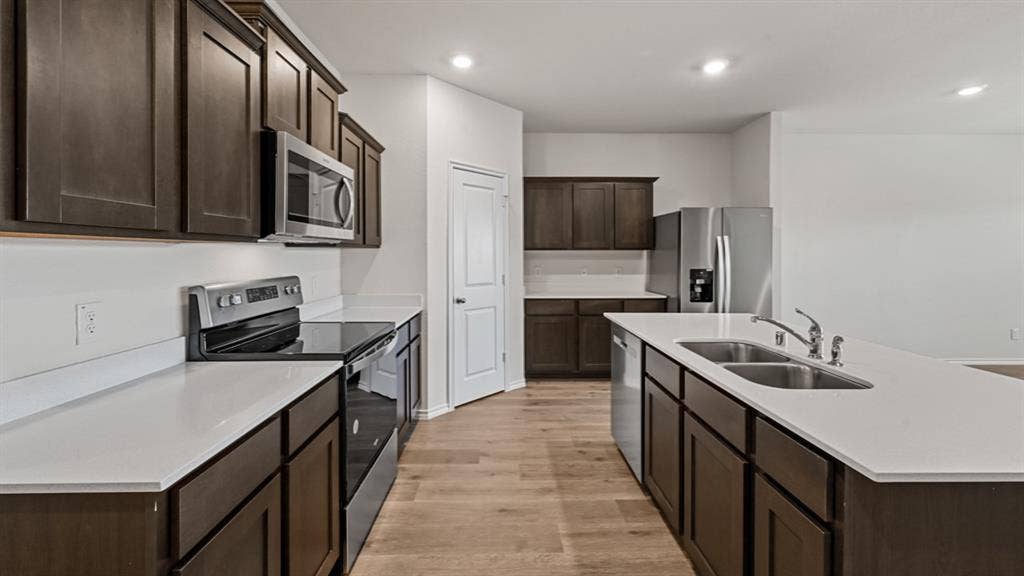 602 West Creek Fork Loop, Princeton, TX 75407 602 West Creek Fork Loop, Princeton, TX 75407