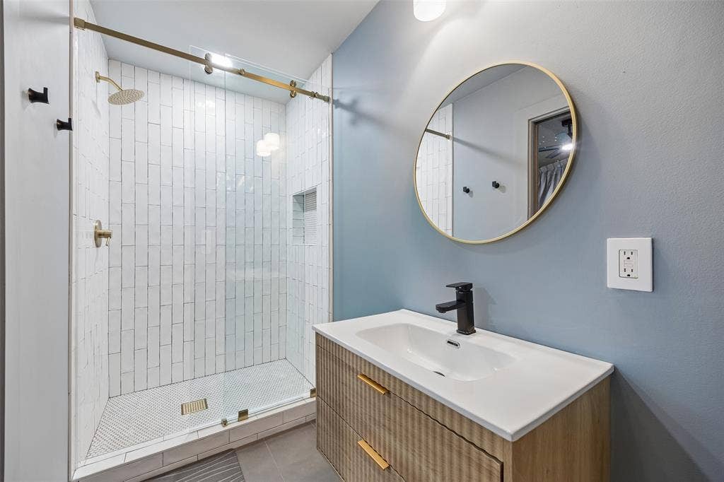 13321 Purple Sage Road, Dallas, TX 75240