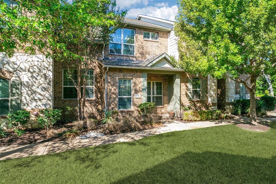 Property photo for 1613 Black Duck Terrace, #E, Carrollton, TX