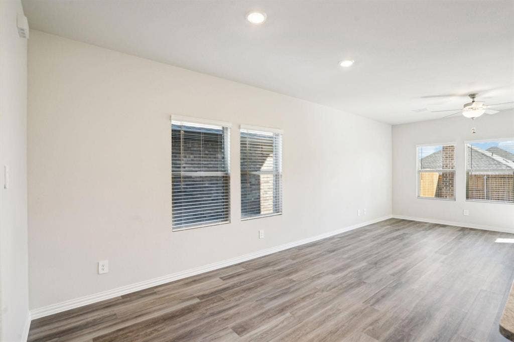 516 Ezra Lane, McKinney, TX 75069 516 Ezra Lane, McKinney, TX 75069