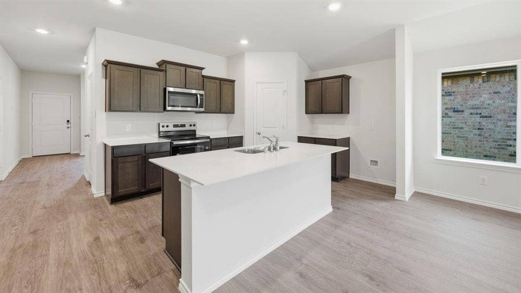 608 West Creek Fork Loop, Princeton, TX 75407 608 West Creek Fork Loop, Princeton, TX 75407