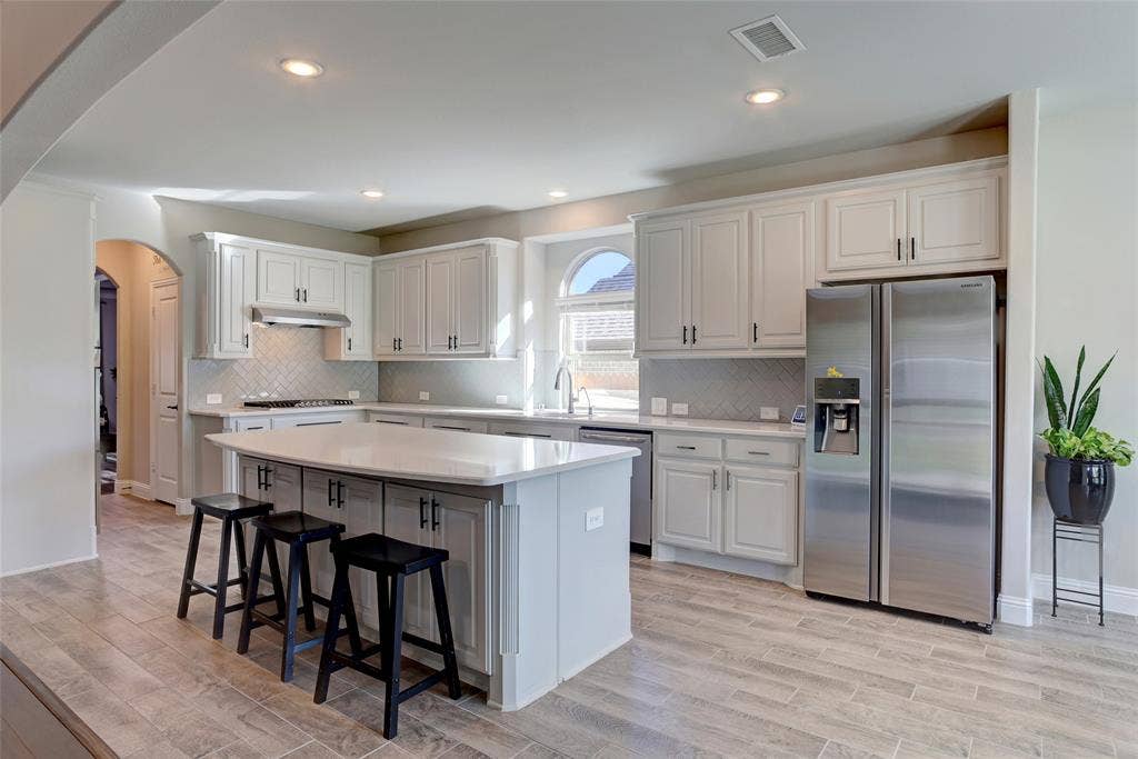 515 Dehaviland Lane, Fate, TX 75087 515 Dehaviland Lane, Fate, TX 75087