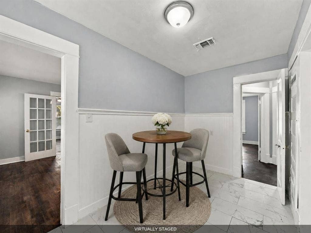 1511 Hollywood Avenue, Dallas, TX 75208