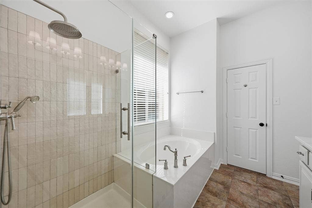 9112 Leafy Glade Road, Plano, TX 75024 9112 Leafy Glade Road, Plano, TX 75024