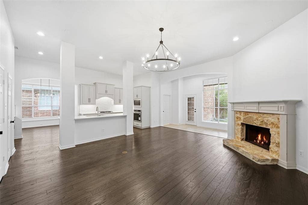 9112 Leafy Glade Road, Plano, TX 75024 9112 Leafy Glade Road, Plano, TX 75024