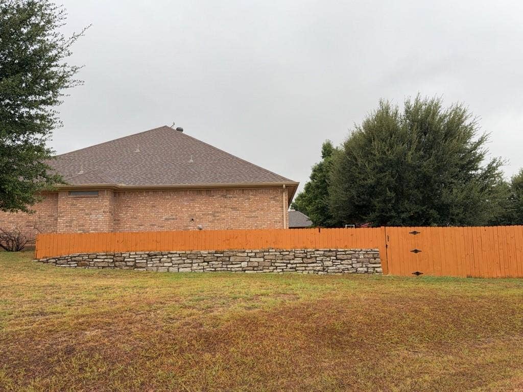 1005 Winding Road, Granbury, TX 76049 1005 Winding Road, Granbury, TX 76049