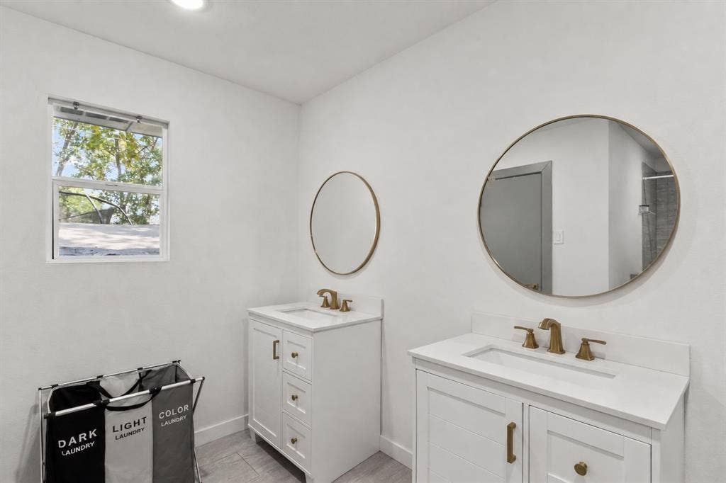 110 Pierce Drive, Mabank, TX 75156 Ensuite Primary Bedroom One with Dual Sink Vanities