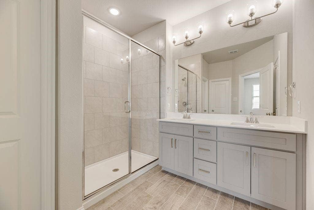 1537 Vermillion Street, Forney, TX 75126 1537 Vermillion Street, Forney, TX 75126