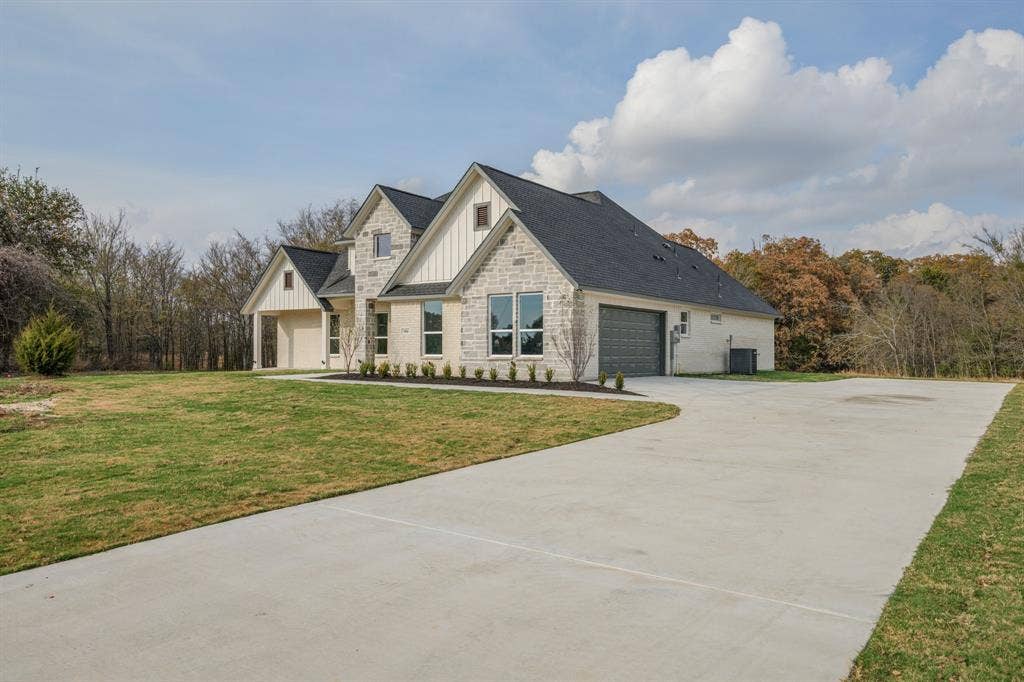 1844 County Road 2320, Terrell, TX 75160