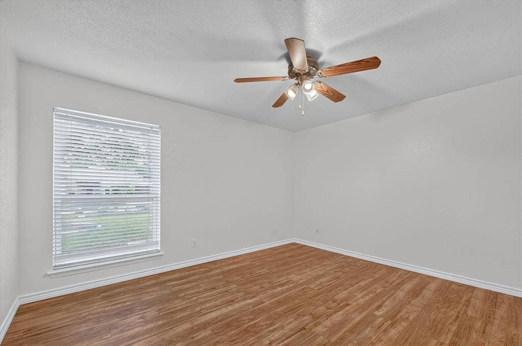 1909 Windsong Trail, Richardson, TX 75081 Primary Bedroom
