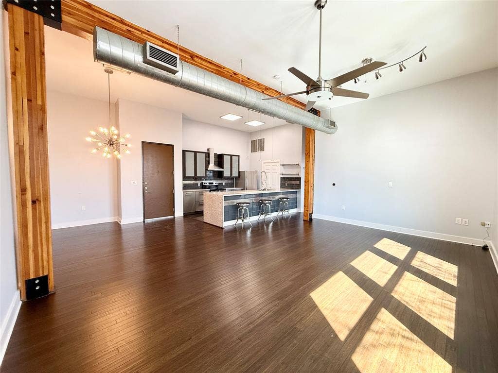 2502 Live Oak Street, #128, Dallas, TX 75204 2502 Live Oak Street, #128, Dallas, TX 75204