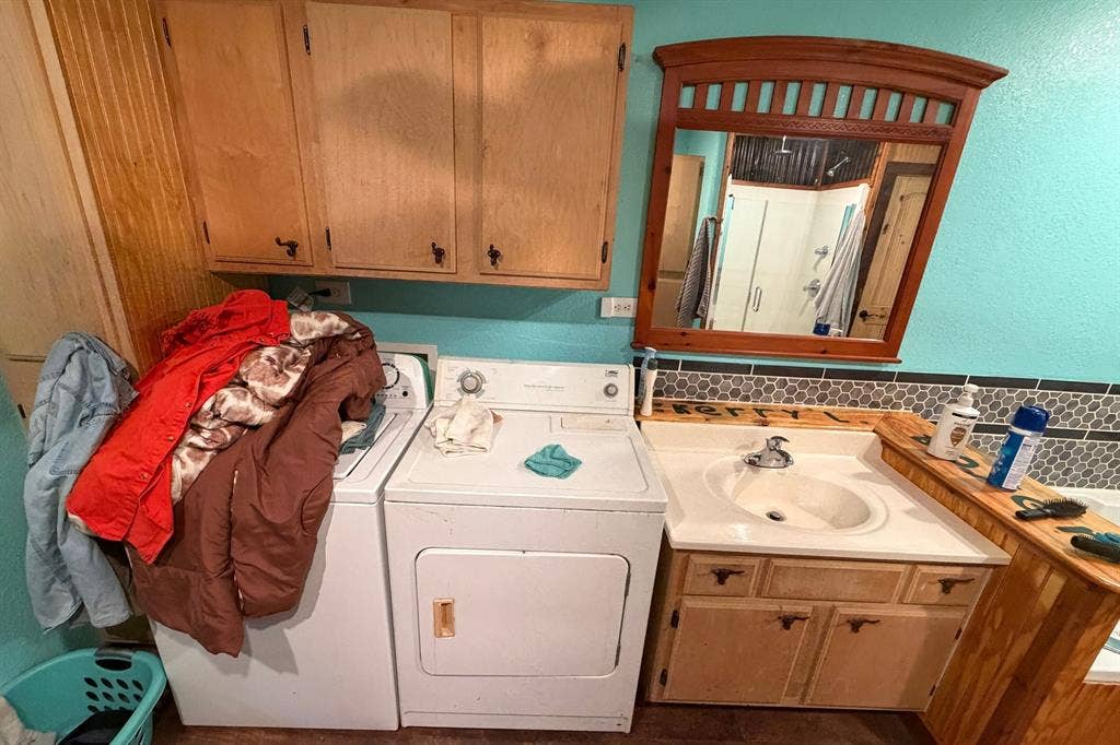 2291 E Quinlan Parkway, Quinlan, TX 75474 2291 E Quinlan Parkway, Quinlan, TX 75474