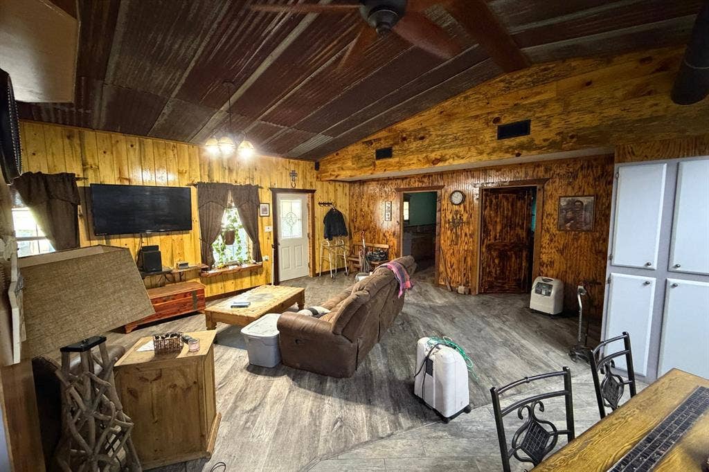 2291 E Quinlan Parkway, Quinlan, TX 75474 2291 E Quinlan Parkway, Quinlan, TX 75474