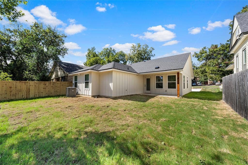 1912 Morrow Avenue, Waco, TX 76707 1912 Morrow Avenue, Waco, TX 76707