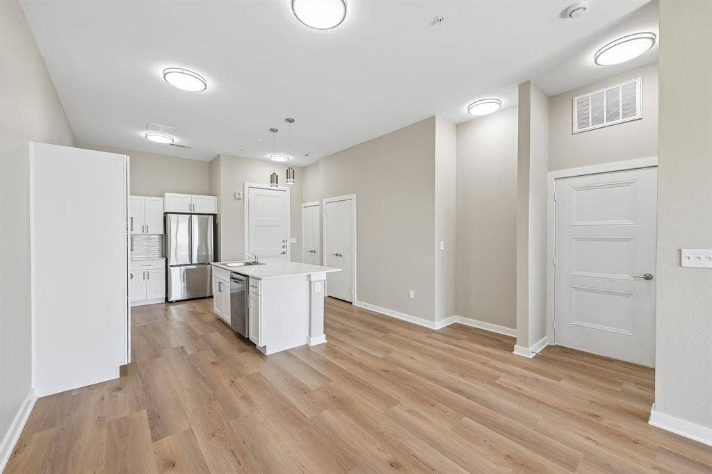 3522 Main Street, #201, Rowlett, TX 75088 3522 Main Street, #201, Rowlett, TX 75088