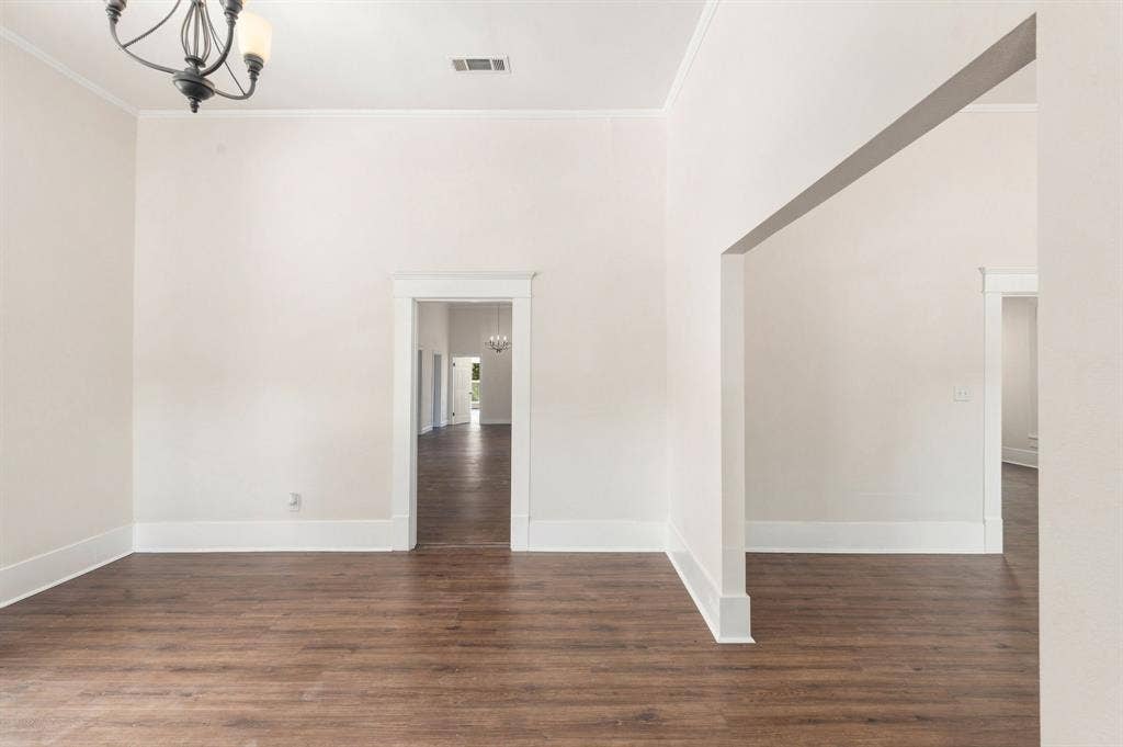 2115 Walworth Street, Greenville, TX 75401 2115 Walworth Street, Greenville, TX 75401