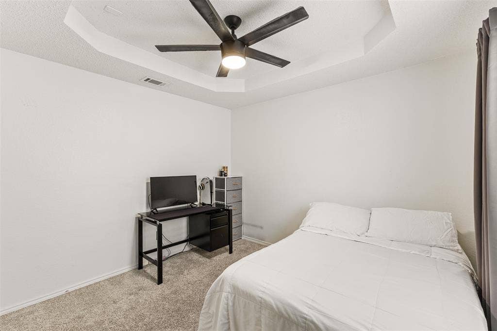 1938 Woodglen Drive, Mesquite, TX 75149 1938 Woodglen Drive, Mesquite, TX 75149