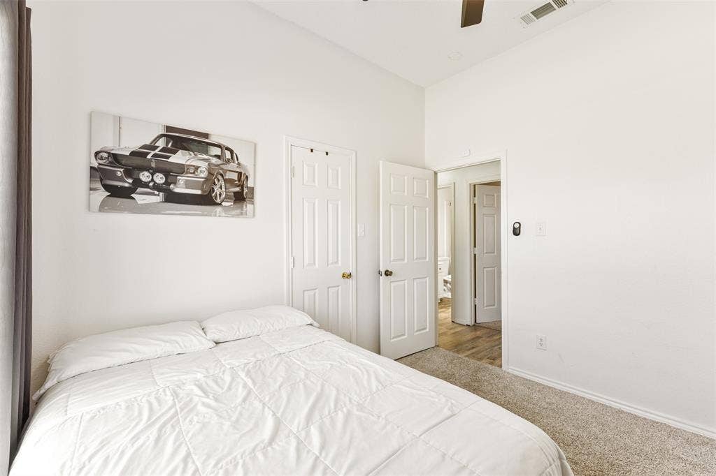 1938 Woodglen Drive, Mesquite, TX 75149 1938 Woodglen Drive, Mesquite, TX 75149
