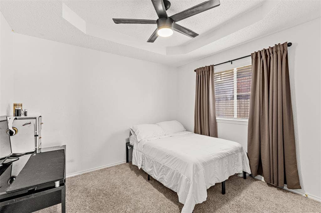 1938 Woodglen Drive, Mesquite, TX 75149 1938 Woodglen Drive, Mesquite, TX 75149