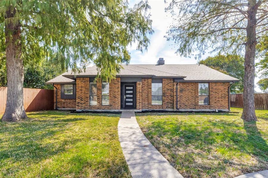 Property photo for 3602 Lofland Lane, Rowlett, TX