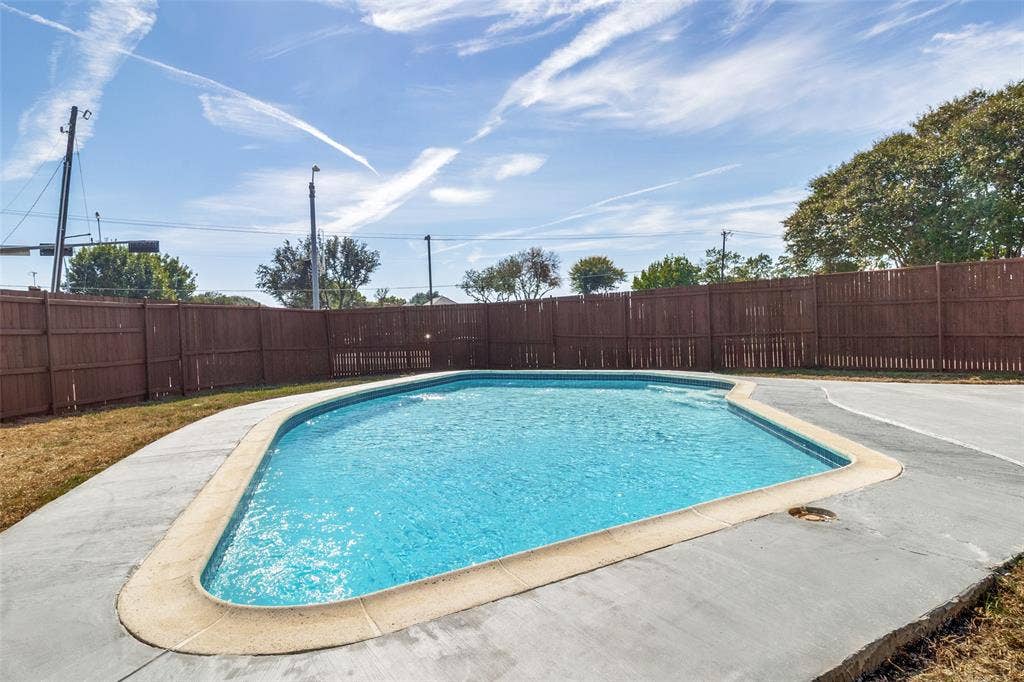 3602 Lofland Lane, Rowlett, TX 75088 3602 Lofland Lane, Rowlett, TX 75088