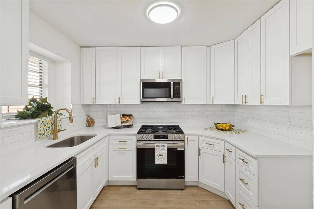 3602 Lofland Lane, Rowlett, TX 75088 3602 Lofland Lane, Rowlett, TX 75088