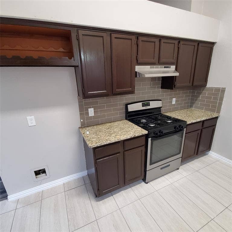 8006 Yacht Club Drive, Rowlett, TX 75089 8006 Yacht Club Drive, Rowlett, TX 75089