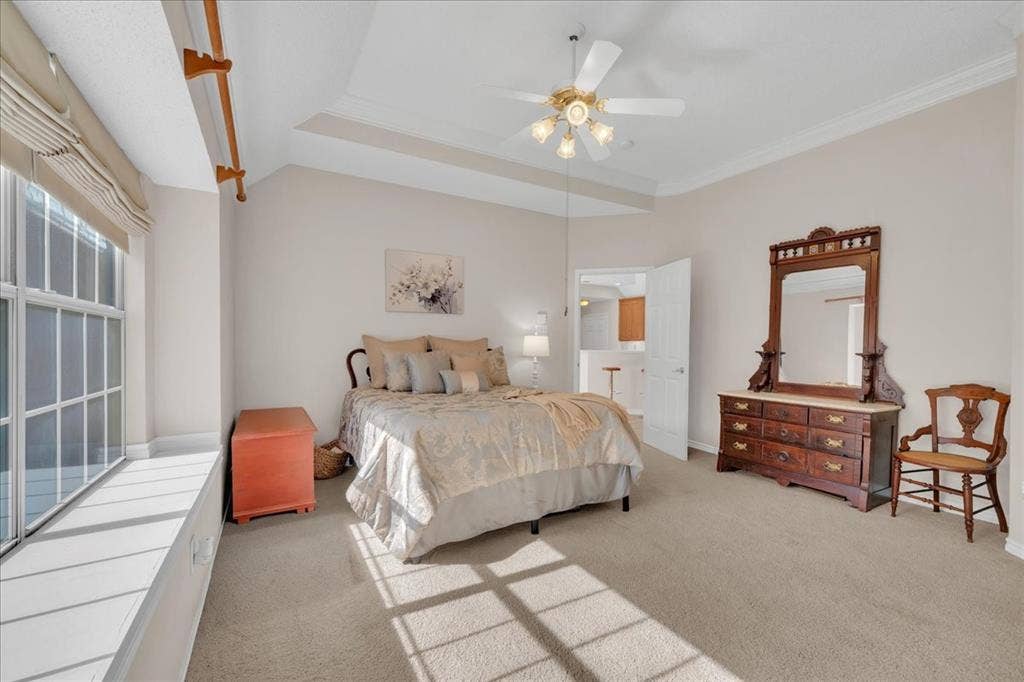 305 Moss Hill Road, Irving, TX 75063 305 Moss Hill Road, Irving, TX 75063